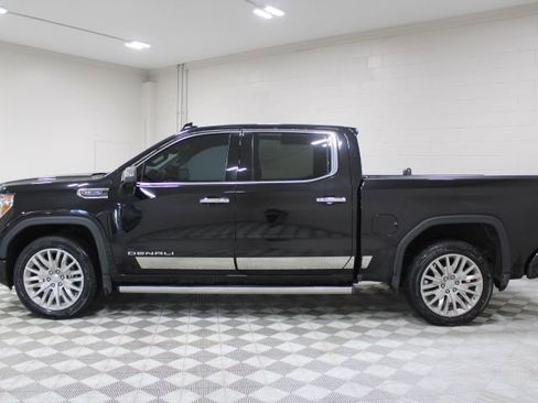 Used 2021 GMC Sierra 1500 Denali w/ Denali Ultimate Package image 9