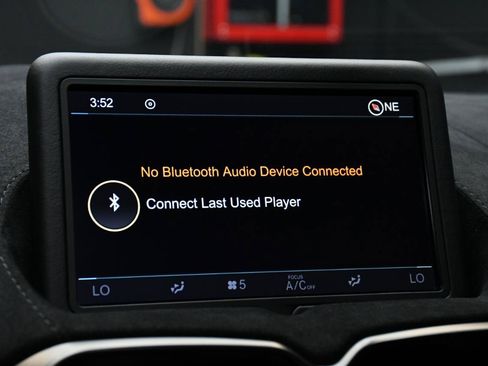 Used 2020 Aston Martin V8 Vantage Coupe RWD image 43