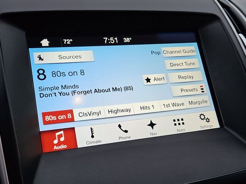 Used 2016 Ford Edge SEL w/ Equipment Group 201A image 25