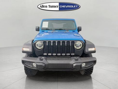 Used 2022 Jeep Wrangler Sport AWD/4WD image 2