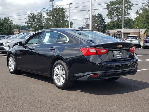 Used 2025 Chevrolet Malibu LT FWD image 4