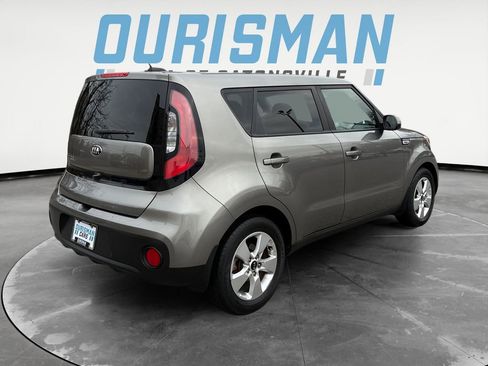 Used 2019 Kia Soul image 6