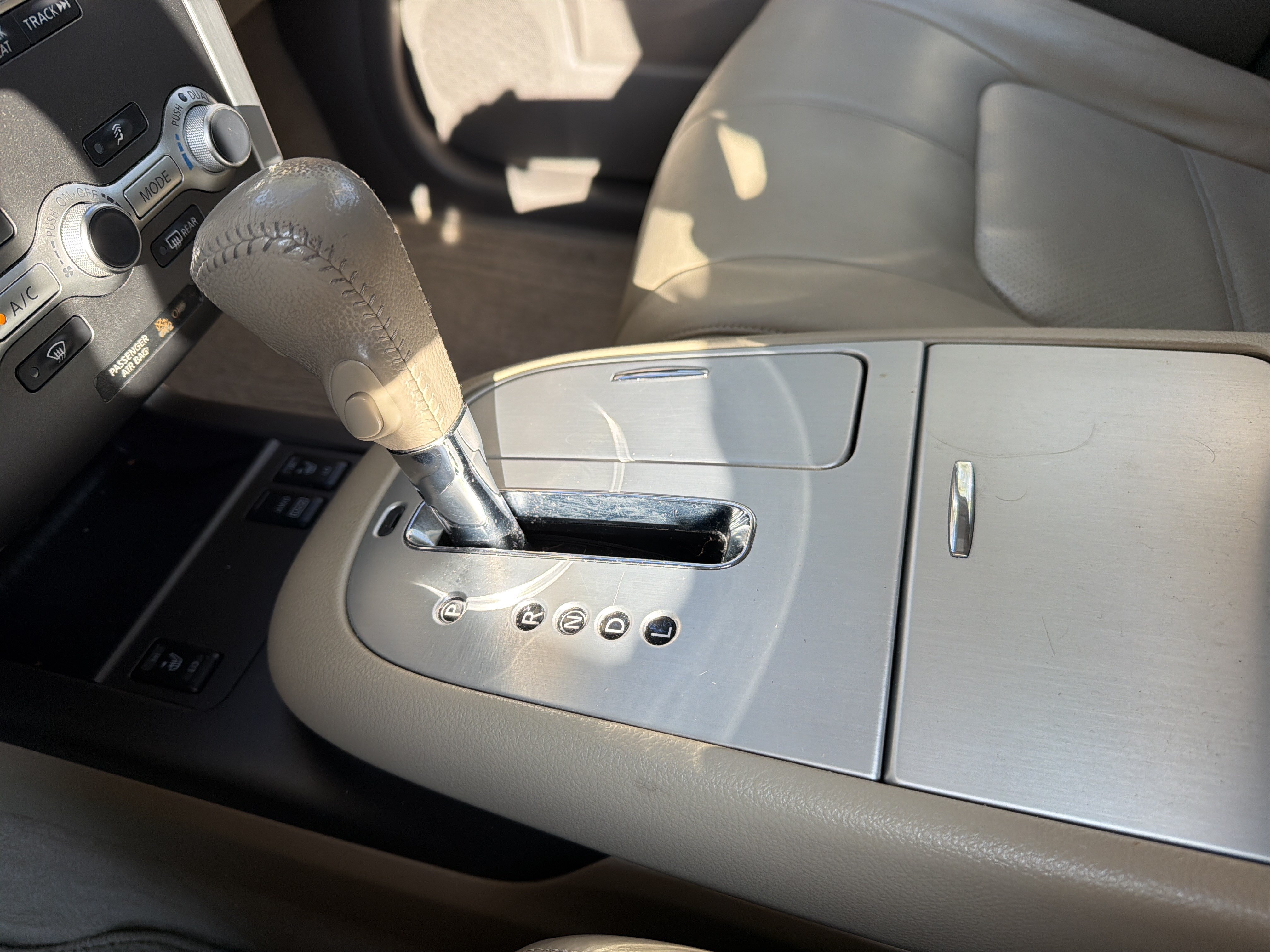 Used 2012 Nissan Murano SL AWD/4WD image 28