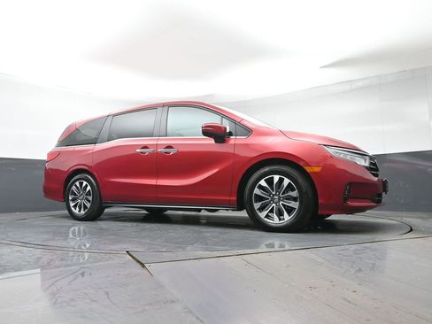 Certified 2023 Honda Odyssey EX-L image 35