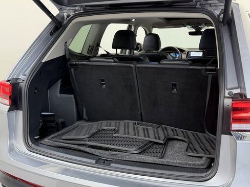Used 2024 Volkswagen Atlas SEL image 13