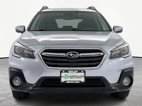 Used 2019 Subaru Outback 3.6R Limited w/ Popular Package #2 image 2