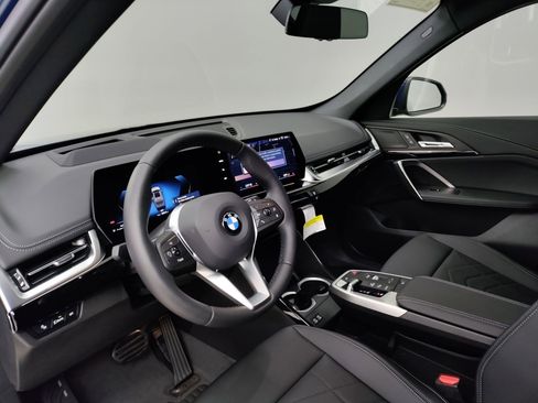 Used 2026 BMW X1 xDrive28i w/ Technology Package AWD/4WD image 14