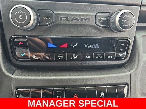 Used 2025 RAM ProMaster 2500 w/ U-Haul Equipment Group FWD image 20