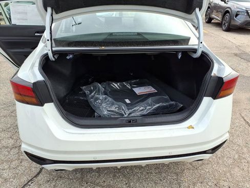 New 2025 Nissan Altima 2.5 SL image 35