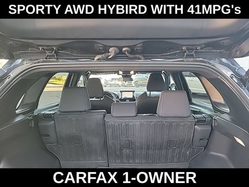 Used 2024 Toyota RAV4 SE AWD/4WD image 10