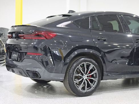 Used 2022 BMW X6 xDrive40i w/ M Sport Package image 10