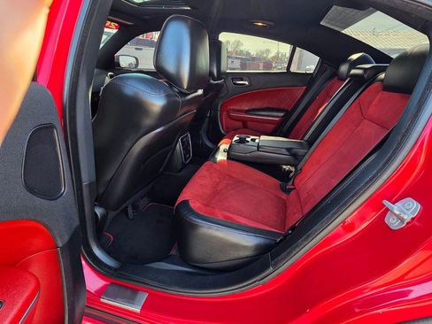 Used 2017 Dodge Charger R/T Scat Pack w/ Beats Audio Group image 10