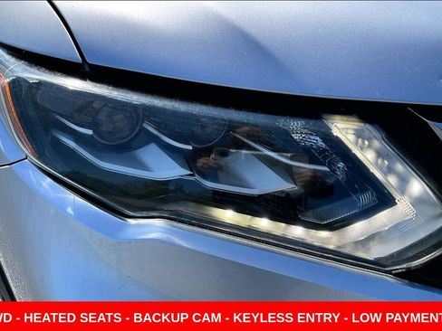 Used 2018 Nissan Rogue SL w/ Premium Package AWD/4WD image 29