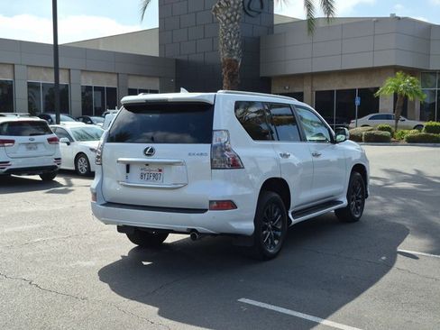 Used 2022 Lexus GX 460 Premium w/ Premium Package AWD/4WD image 5