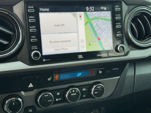 Certified 2021 Toyota Tacoma TRD Sport w/ TRD Premium Sport Package image 25