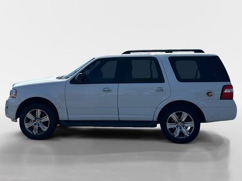 Used 2015 Ford Expedition XLT AWD/4WD image 2