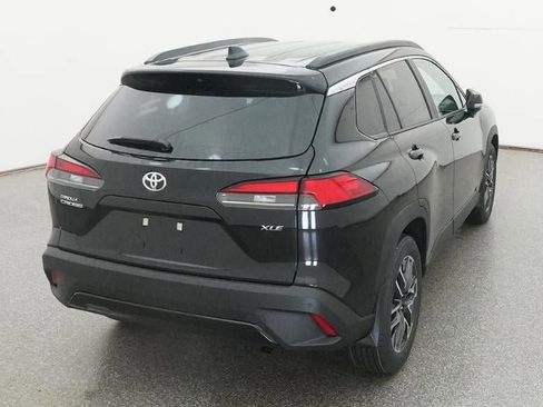 New 2026 Toyota Corolla Cross XLE image 8