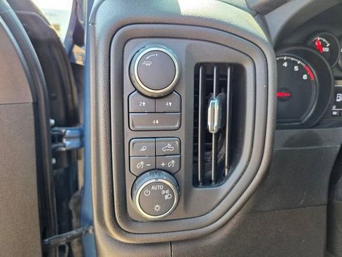 Used 2025 Chevrolet Silverado 2500 Custom w/ Custom Value Package AWD/4WD image 11