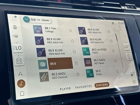 New 2025 Land Rover Range Rover Sport SE image 16