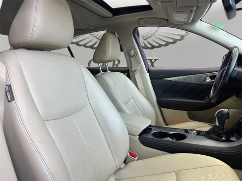 Used 2015 INFINITI Q50 Premium w/ Navigation Package image 14