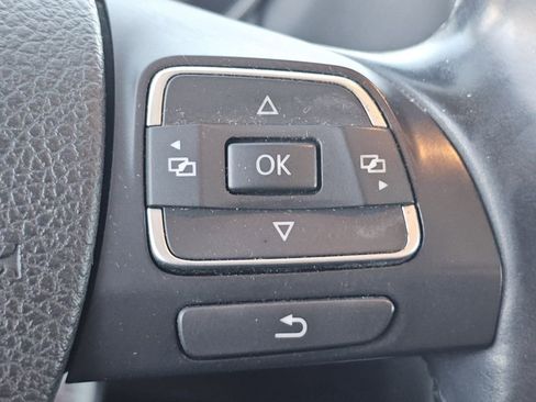 Used 2014 Volkswagen Jetta TDI image 16