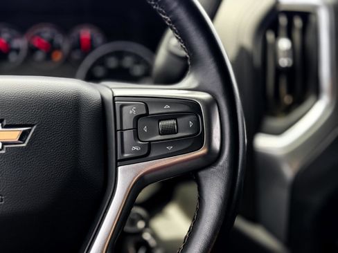 Used 2023 Chevrolet Silverado 2500 LT image 13