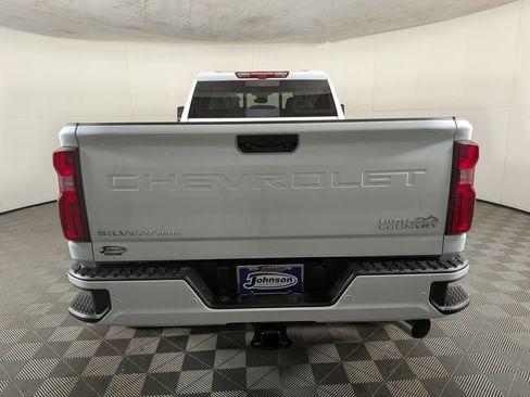 New 2026 Chevrolet Silverado 3500 High Country w/ High Country Premium Package image 8