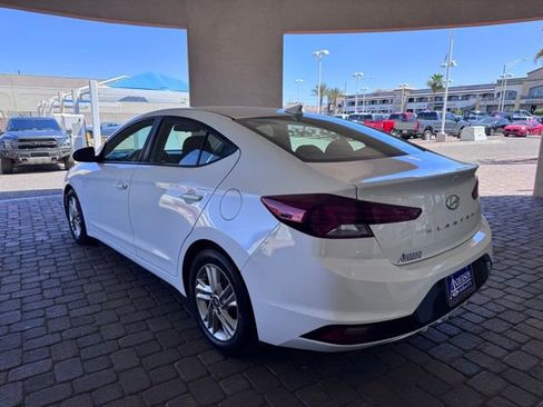 Used 2020 Hyundai Elantra SEL w/ Cargo Package (C1) FWD image 3