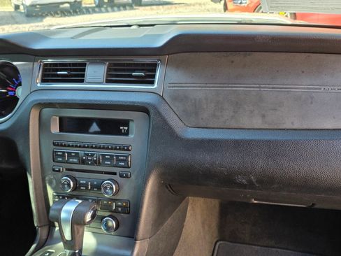 Used 2012 Ford Mustang Coupe image 13