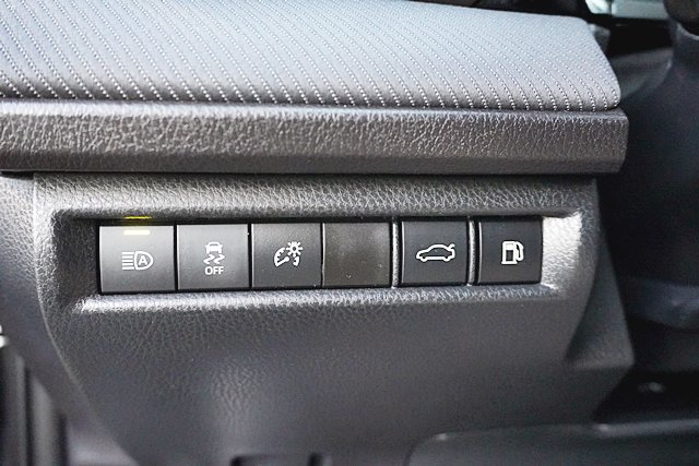 Used 2026 Toyota Camry SE w/ Convenience Package FWD image 33
