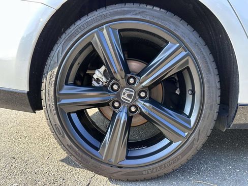 Used 2023 Honda Accord Sport image 6