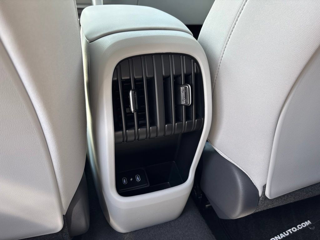 New 2026 Hyundai Kona SEL Sport AWD/4WD image 18