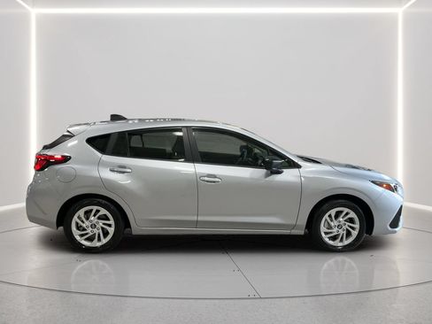 Certified 2025 Subaru Impreza 2.0i AWD/4WD image 6