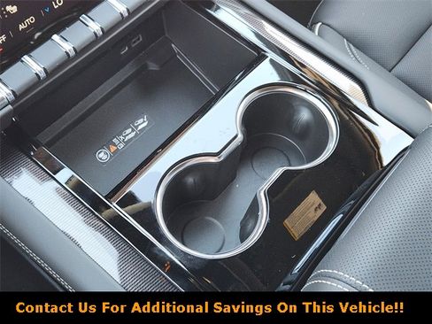 New 2026 GMC Yukon Elevation image 15