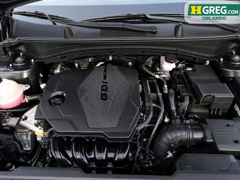 Used 2024 Kia Sportage EX FWD image 21