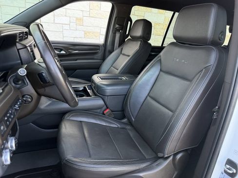 Used 2022 GMC Yukon Denali AWD/4WD image 24