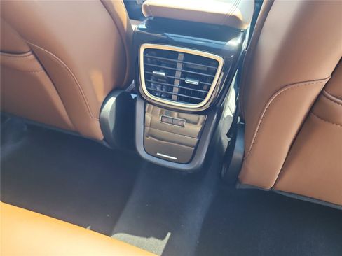 Certified 2023 Lincoln Nautilus Reserve FWD image 28