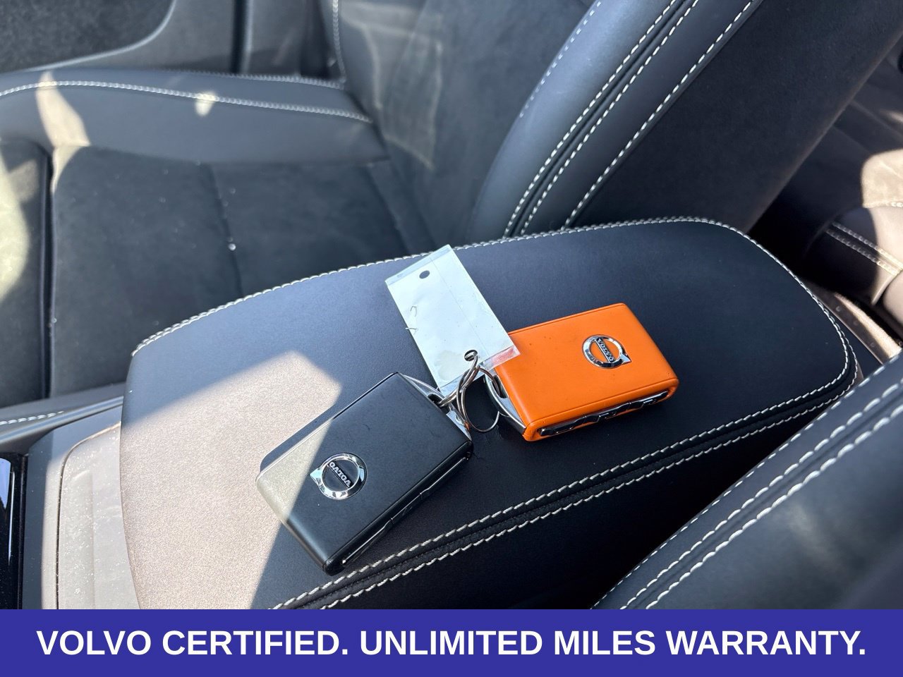 Certified 2023 Volvo XC40 B5 Plus w/ Protection Package Premier AWD/4WD image 30