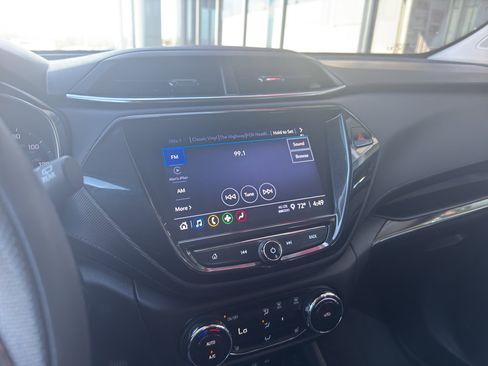 Used 2023 Chevrolet TrailBlazer LT w/ Convenience Package image 31