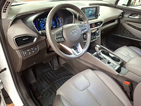Used 2019 Hyundai Santa Fe Limited AWD/4WD image 10
