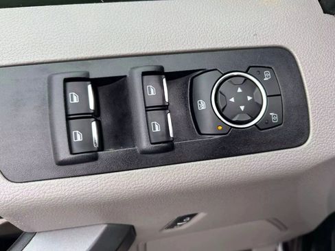 Used 2018 Ford F150 XLT w/ Equipment Group 302A Luxury image 21