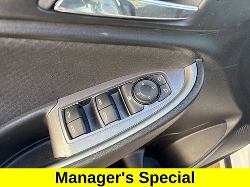 Used 2024 Chevrolet Malibu LT image 14