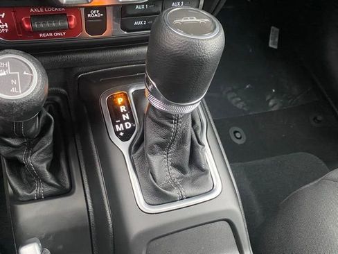 New 2026 Jeep Gladiator Mojave w/ Safety Group image 22