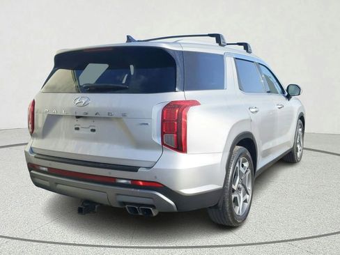 Used 2023 Hyundai Palisade SEL w/ Premium Package AWD/4WD image 6