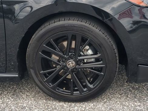 Certified 2025 Toyota Camry SE image 11