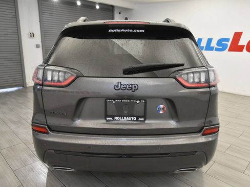 Used 2019 Jeep Cherokee High Altitude image 4