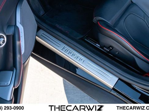 Used 2022 Ferrari Portofino M RWD image 98