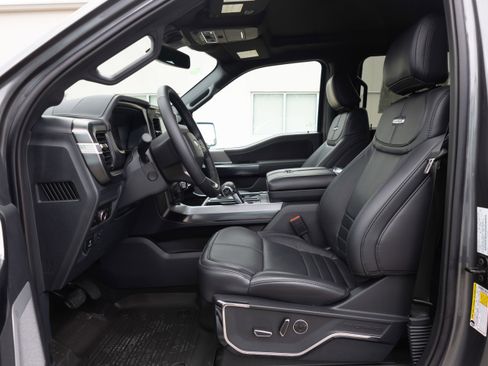 New 2025 Ford F150 Platinum w/ Equipment Group 702A High image 19