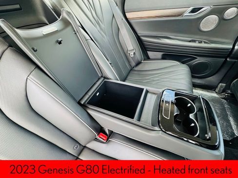Used 2023 Genesis G80 image 17