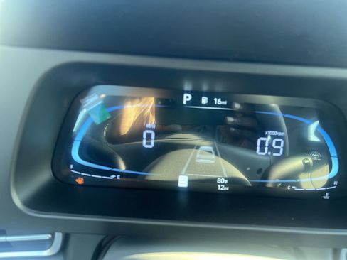 Used 2026 Hyundai Elantra Sport image 10